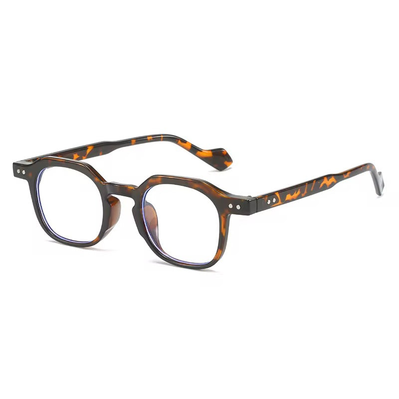 Surge transparent leopord