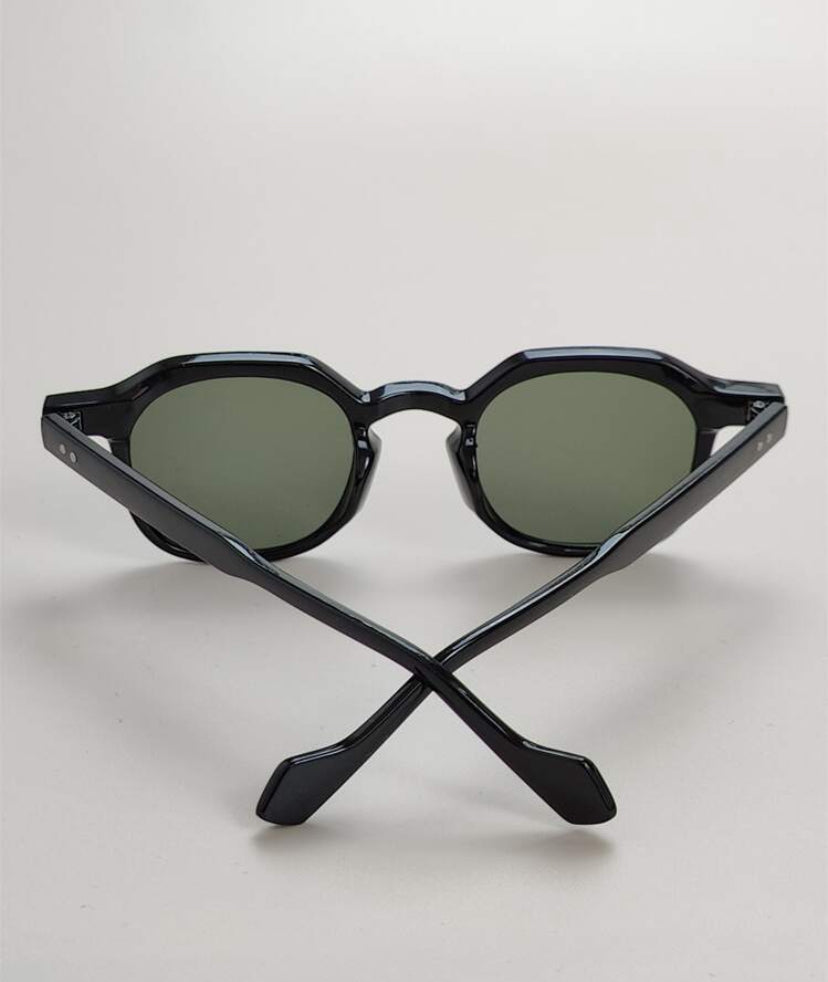 Surge olive green